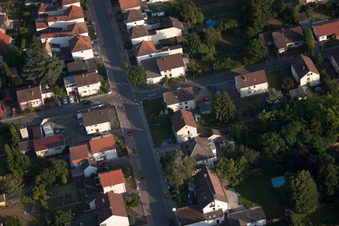 Quartier Dannstadt in Dannstadt-Schauernheim dans le département Rhénanie-Palatinat, Allemagne d'en haut