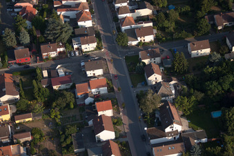 Quartier Dannstadt in Dannstadt-Schauernheim dans le département Rhénanie-Palatinat, Allemagne hors des airs