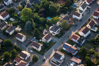 Quartier Dannstadt in Dannstadt-Schauernheim dans le département Rhénanie-Palatinat, Allemagne d'en haut