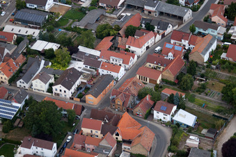 Vue d'oiseau de Quartier Bobenheim in Bobenheim-Roxheim dans le département Rhénanie-Palatinat, Allemagne