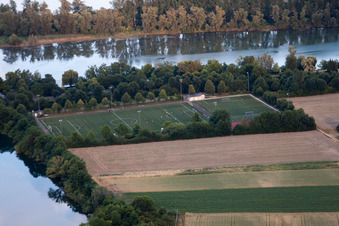 Vue aérienne de SV 1914 à le quartier Roxheim in Bobenheim-Roxheim dans le département Rhénanie-Palatinat, Allemagne