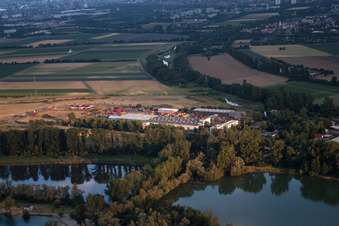 Vue aérienne de Industriestr à le quartier Roxheim in Bobenheim-Roxheim dans le département Rhénanie-Palatinat, Allemagne