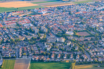 Vue aérienne de Salle de sport ronde à Mutterstadt dans le département Rhénanie-Palatinat, Allemagne