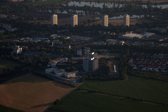 Vue aérienne de Quartier Oggersheim in Ludwigshafen am Rhein dans le département Rhénanie-Palatinat, Allemagne
