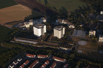 Clinique BG à le quartier Oggersheim in Ludwigshafen am Rhein dans le département Rhénanie-Palatinat, Allemagne depuis l'avion