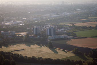 Quartier Oggersheim in Ludwigshafen am Rhein dans le département Rhénanie-Palatinat, Allemagne vue du ciel