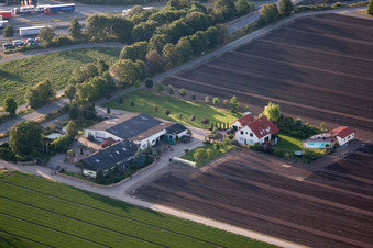 Vue aérienne de Fusser à le quartier Dannstadt in Dannstadt-Schauernheim dans le département Rhénanie-Palatinat, Allemagne