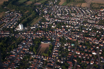 Quartier Iggelheim in Böhl-Iggelheim dans le département Rhénanie-Palatinat, Allemagne vue d'en haut