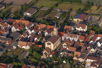Photographie aérienne de Église protestante Zeiskam à Zeiskam dans le département Rhénanie-Palatinat, Allemagne