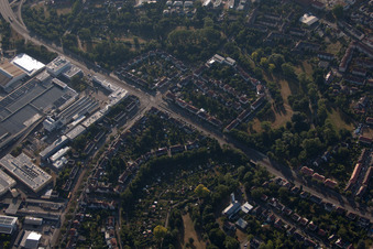Vue aérienne de Eckenerstr à le quartier Grünwinkel in Karlsruhe dans le département Bade-Wurtemberg, Allemagne