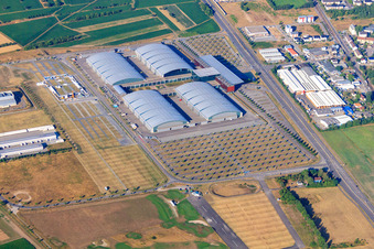 Vue aérienne de Foire de Karlsruhe avec dm-arena à le quartier Forchheim in Rheinstetten dans le département Bade-Wurtemberg, Allemagne