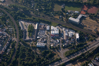 Vue aérienne de Zone commerciale de la Litzenhardtstrasse à le quartier Beiertheim-Bulach in Karlsruhe dans le département Bade-Wurtemberg, Allemagne
