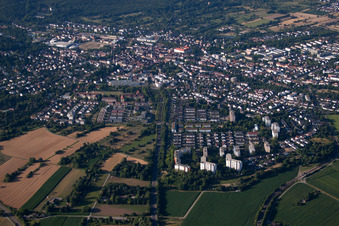 Vue aérienne de Ettlingen dans le département Bade-Wurtemberg, Allemagne