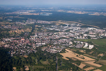 Vue oblique de Ettlingen dans le département Bade-Wurtemberg, Allemagne