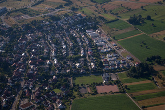 Vue d'oiseau de Quartier Palmbach in Karlsruhe dans le département Bade-Wurtemberg, Allemagne