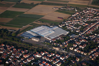 Site de l'usine Kardex Remstar Produktion Deutschland GmbH Kardex-Platz à Bellheim dans le département Rhénanie-Palatinat, Allemagne hors des airs