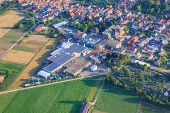 BRASSERIE BELLHEIMER - PARK & Bellheimer Breweries GmbH & Co. KG à Bellheim dans le département Rhénanie-Palatinat, Allemagne d'un drone