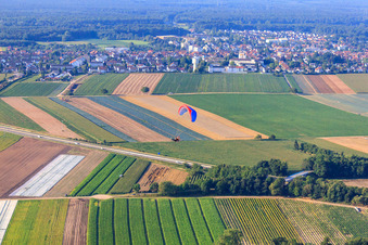 Photographie aérienne de Au château d'eau depuis le nord à Kandel dans le département Rhénanie-Palatinat, Allemagne