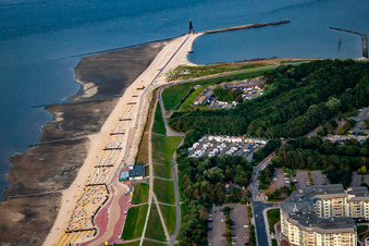 Vue aérienne de Le fort Kugelbake, à l'embouchure de l'Elbe. Point le plus septentrional de la Basse-Saxe. à le quartier Döse in Cuxhaven dans le département Basse-Saxe, Allemagne