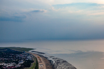 Vue aérienne de De l'est à le quartier Duhnen in Cuxhaven dans le département Basse-Saxe, Allemagne