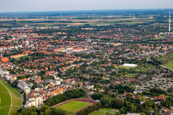Vue aérienne de Du nord-ouest à le quartier Döse in Cuxhaven dans le département Basse-Saxe, Allemagne