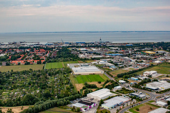 Vue aérienne de VOCO à Cuxhaven dans le département Basse-Saxe, Allemagne