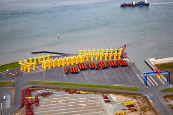 Vue oblique de Cuxhaven dans le département Basse-Saxe, Allemagne