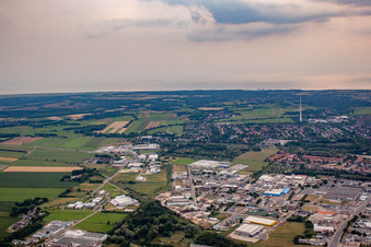 Vue aérienne de Zone industrielle Alte Industriestr à Cuxhaven dans le département Basse-Saxe, Allemagne