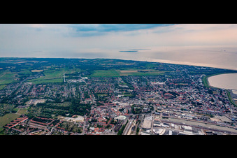 Vue aérienne de De l'est à le quartier Süder- und Westerwisch in Cuxhaven dans le département Basse-Saxe, Allemagne