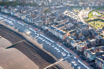 Photographie aérienne de Mers-les-Bains dans le département Somme, France