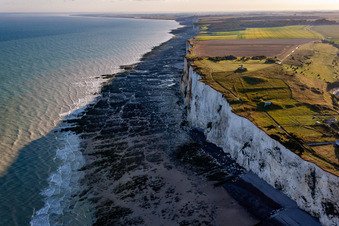 Photographie aérienne de Falaises à Mers-les-Bains dans le département Somme, France