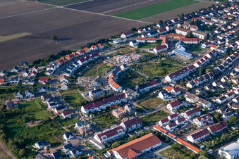 Vue oblique de Bague Medardus à Mutterstadt dans le département Rhénanie-Palatinat, Allemagne