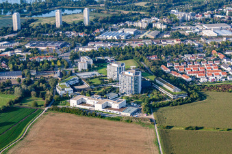 Vue aérienne de Clinique des accidents BG à le quartier Oggersheim in Ludwigshafen am Rhein dans le département Rhénanie-Palatinat, Allemagne