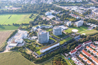 Clinique des accidents BG à le quartier Oggersheim in Ludwigshafen am Rhein dans le département Rhénanie-Palatinat, Allemagne hors des airs