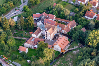 Vue aérienne de Moulin Avril à Offenbach an der Queich dans le département Rhénanie-Palatinat, Allemagne