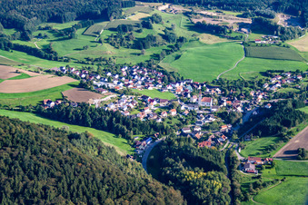 Vue aérienne de Halètement externe à le quartier Hoppetenzell in Stockach dans le département Bade-Wurtemberg, Allemagne