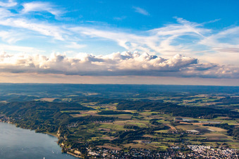 Vue oblique de Überlingen dans le département Bade-Wurtemberg, Allemagne