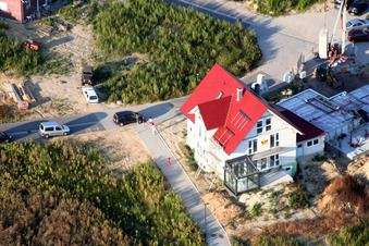 Nouvelle zone de développement Am Höhenweg à Kandel dans le département Rhénanie-Palatinat, Allemagne d'un drone