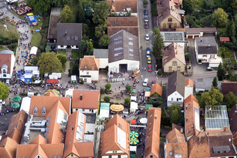Vue aérienne de Fête de la ville Kandel à Bismarckstr à Kandel dans le département Rhénanie-Palatinat, Allemagne