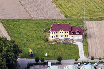 Vue aérienne de Menhir à Hatzenbühl dans le département Rhénanie-Palatinat, Allemagne