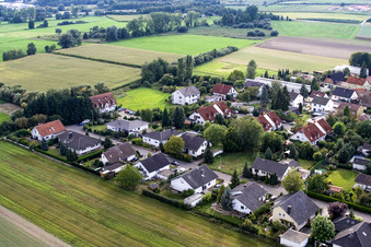 Vue aérienne de Hagstr à Erlenbach bei Kandel dans le département Rhénanie-Palatinat, Allemagne