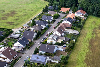 Waldstr à Erlenbach bei Kandel dans le département Rhénanie-Palatinat, Allemagne hors des airs