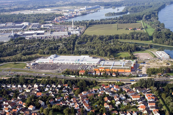 Vue aérienne de Parc commercial Maximilian Center à le quartier Maximiliansau in Wörth am Rhein dans le département Rhénanie-Palatinat, Allemagne