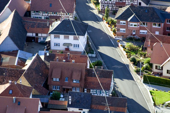 Vue d'oiseau de Schleithal dans le département Bas Rhin, France