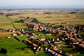 Vue oblique de Schleithal dans le département Bas Rhin, France