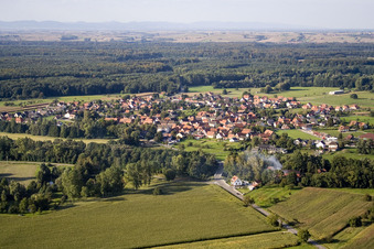Forstfeld dans le département Bas Rhin, France d'en haut