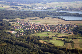 Fort-Louis dans le département Bas Rhin, France d'un drone