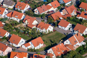 Vue oblique de Au chemin de fer à Steinweiler dans le département Rhénanie-Palatinat, Allemagne