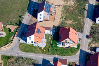 Vue aérienne de Buchenweg, nouvelle zone de développement à Brotäckern à Steinweiler dans le département Rhénanie-Palatinat, Allemagne