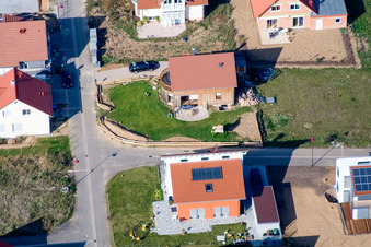 Buchenweg, nouvelle zone de développement à Brotäckern à Steinweiler dans le département Rhénanie-Palatinat, Allemagne d'en haut